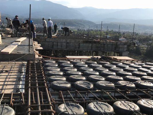 بتون ریزی سقف 12 برج دژاوو